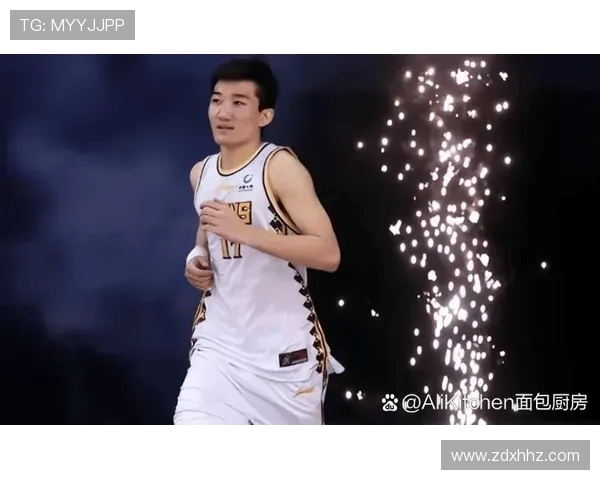 孙铭徽引领球队新风潮展现控卫智慧与中国男篮未来希望