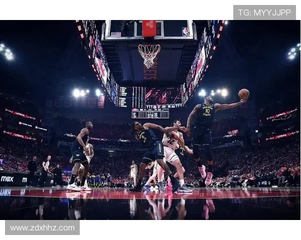 勇士与火箭常规赛对决精彩回顾及赛季展望分析